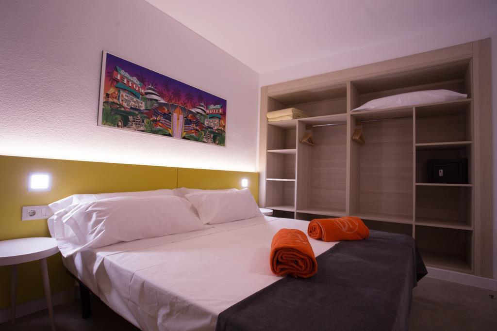 Bh Mallorca Apartments Magaluf  Eksteriør bilde